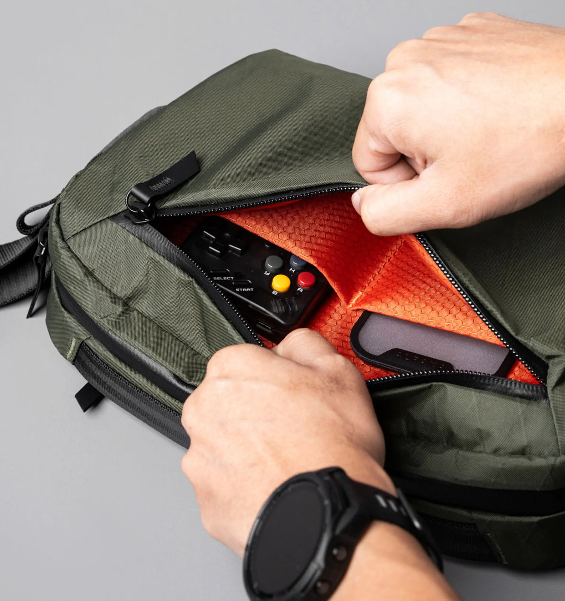 Alpaka Go Sling Mini V2 X-Pac