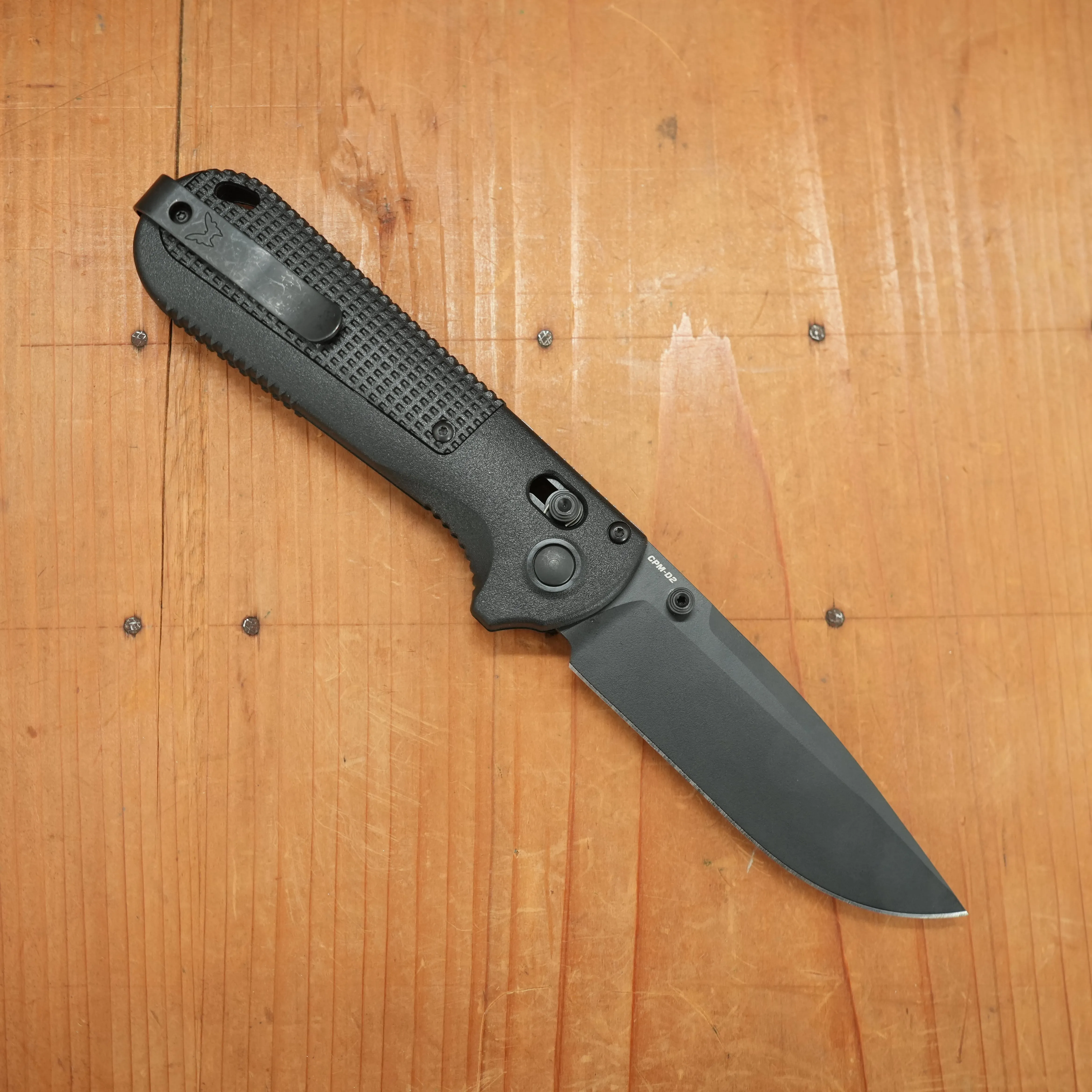 Benchmade 430BK-02 Redoubt Drop Point CPM-D2 AXIS Lock Black Grivory and Black Grip Handle