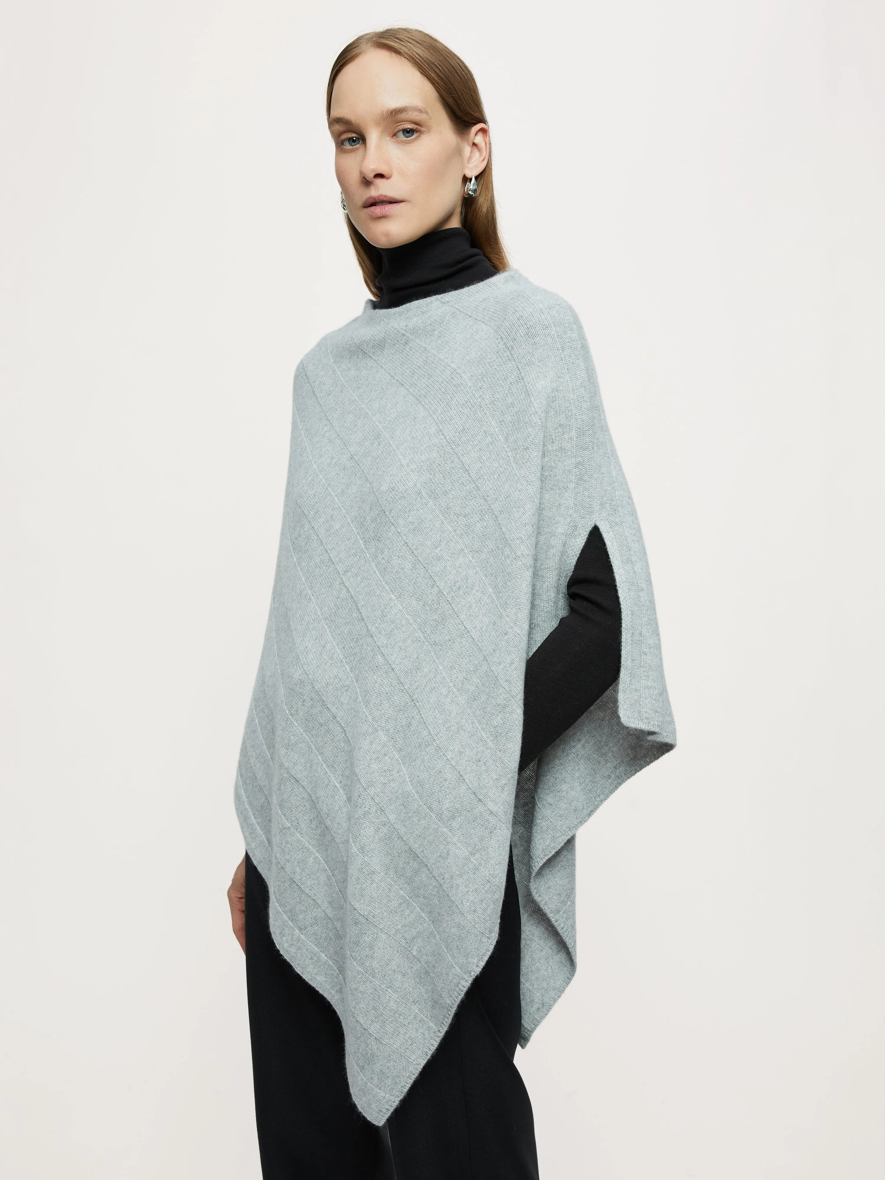 Cashmere Poncho | Mid Grey