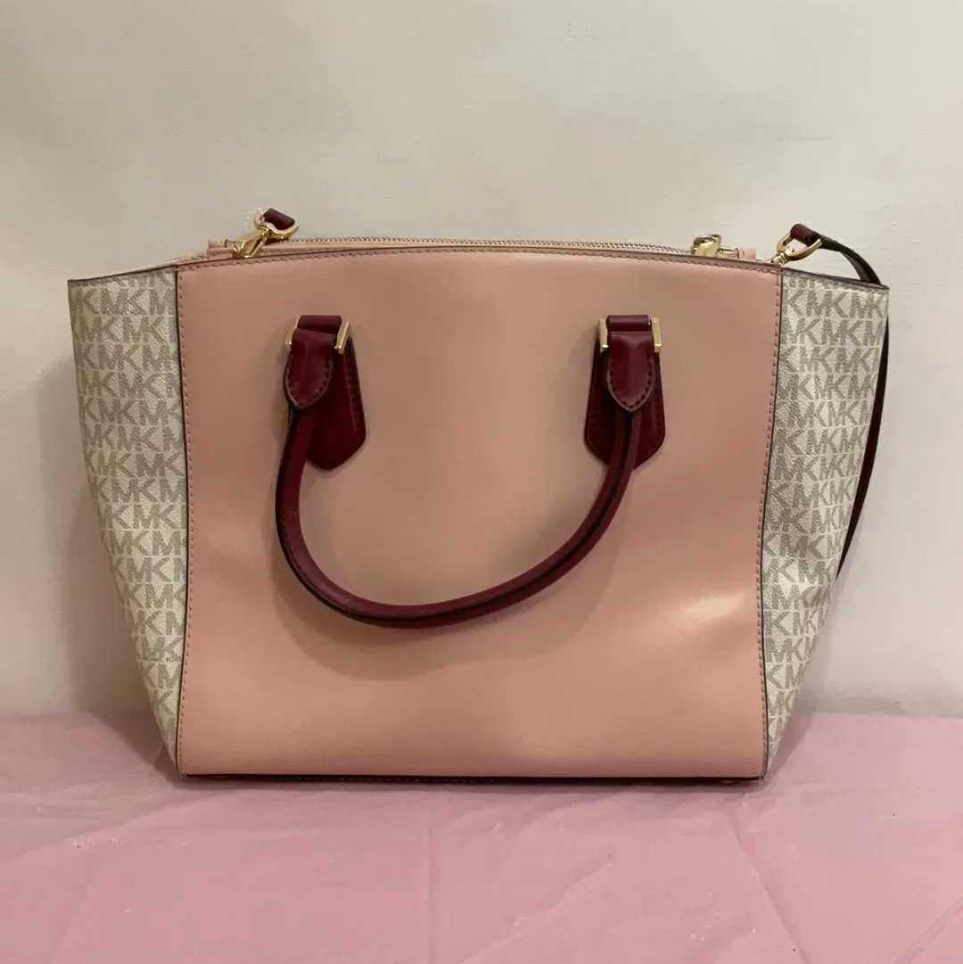 Crossbody Designer By Michael Kors  Size: Medium