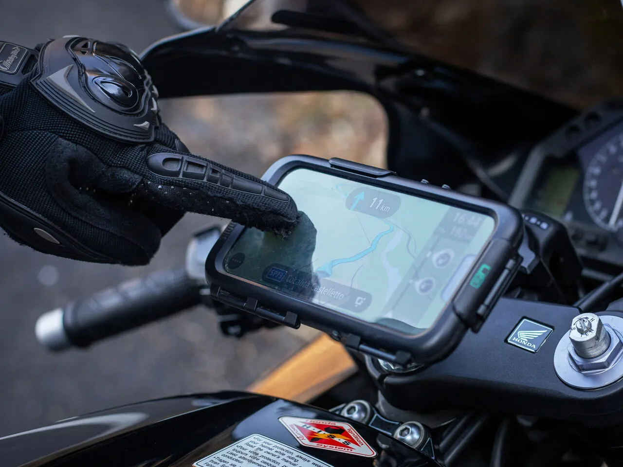 iPhone 14 Series Tough Motorcycle Waterproof Mount Phone Case Kits