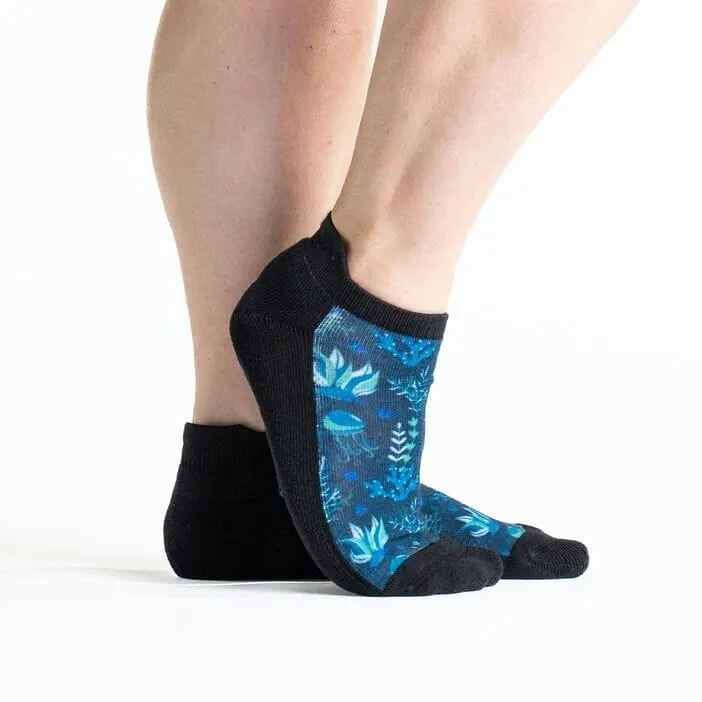 Jellyfish Blues Ankle Diabetic Socks