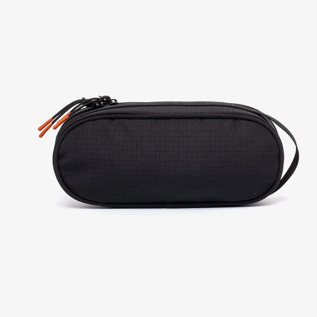 Row Pencil Case Black Vandra