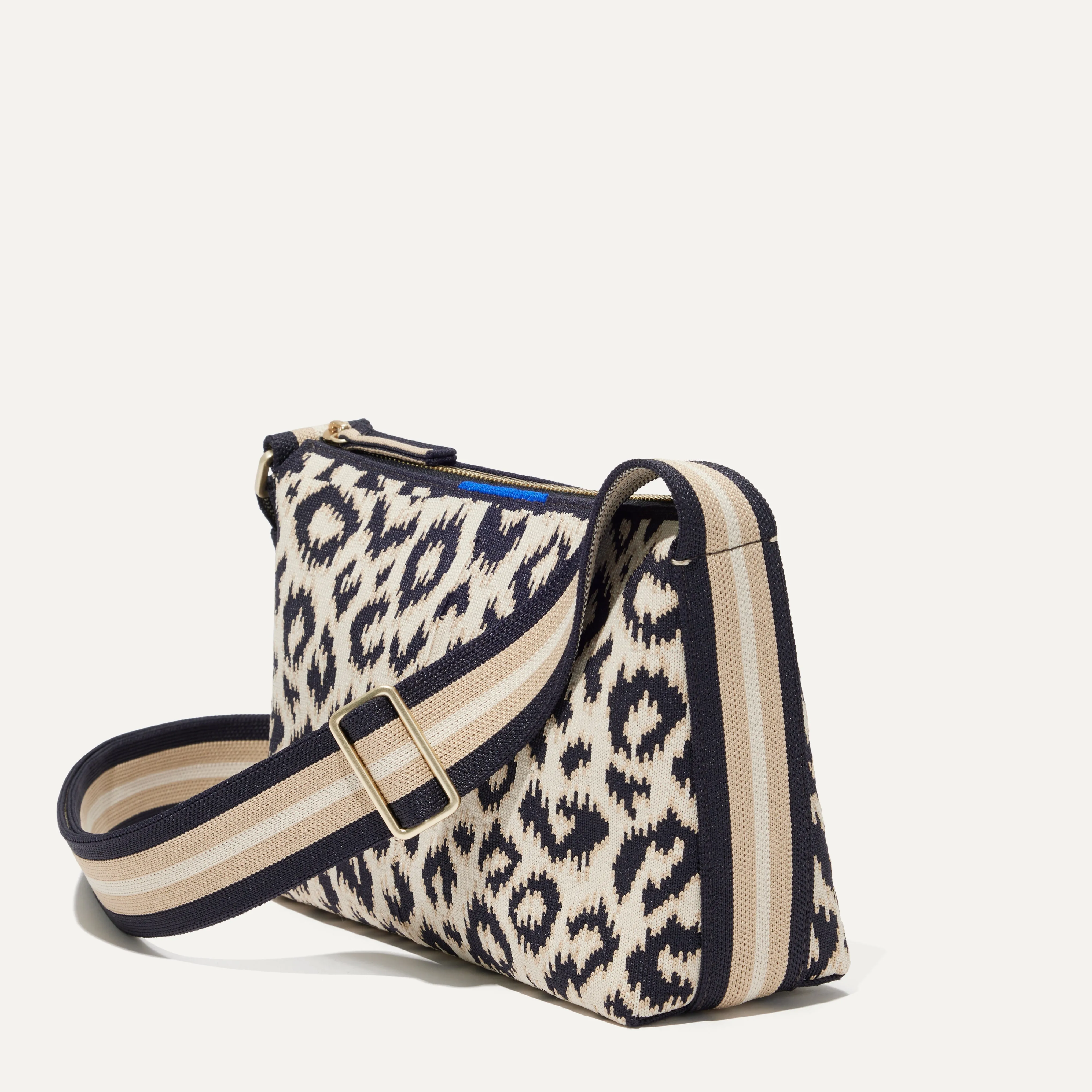 The Casual Crossbody - Sandy Cat