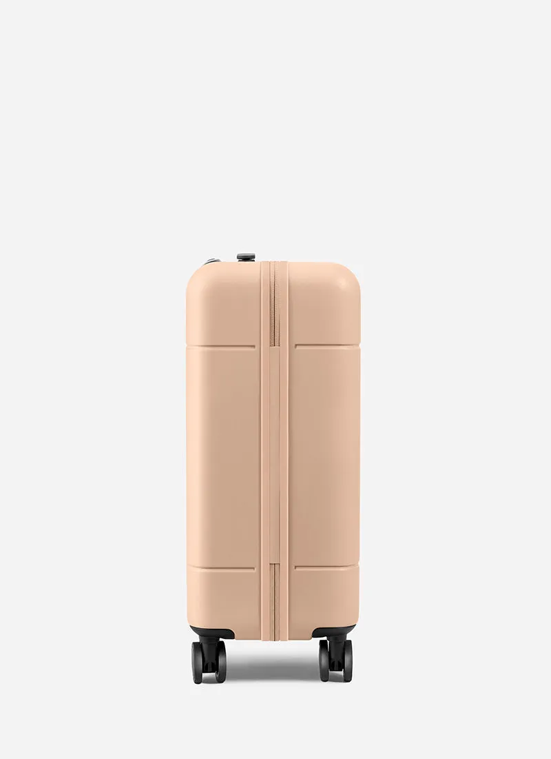 Voyage Carry-On, S (20")