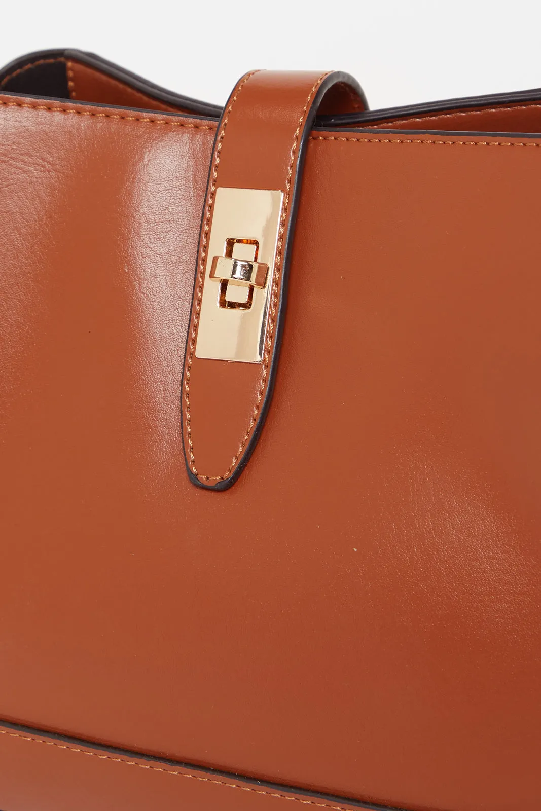 Women Tan Plain Bucket Bag